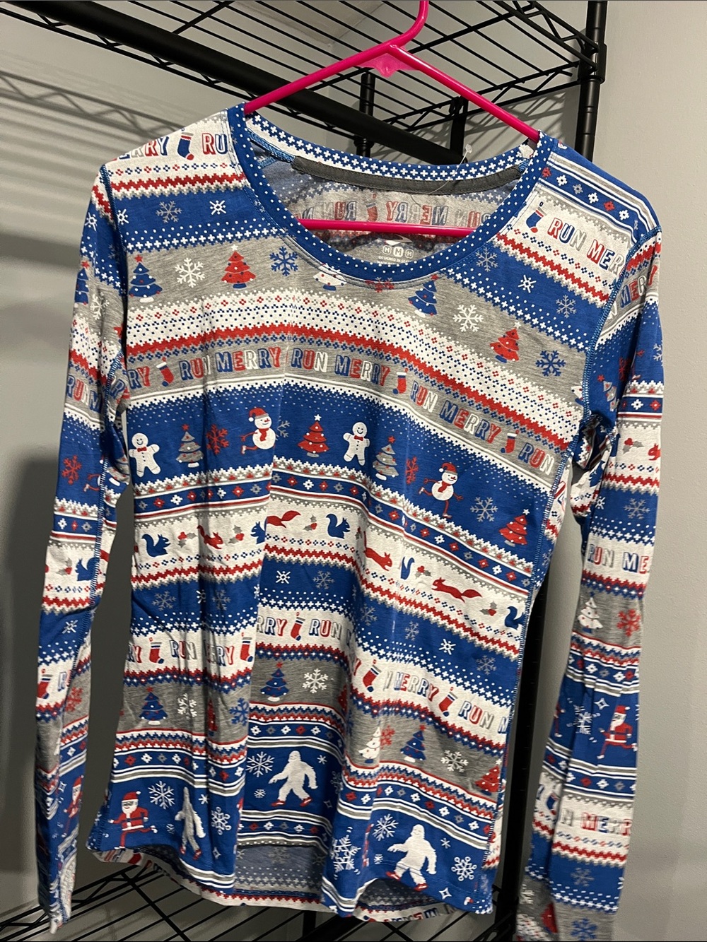 Brooks Blue Gray Red Holiday Crewneck Top